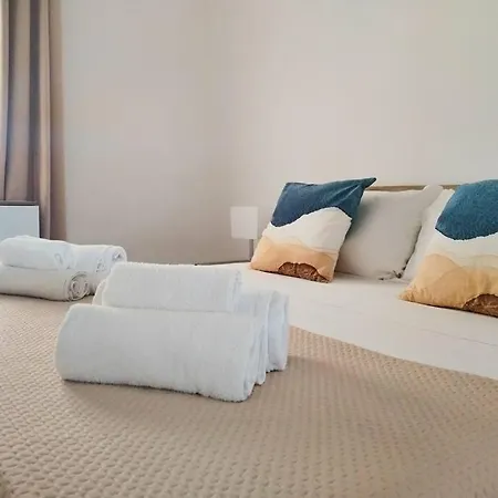 Holiday home Flora Plemmirio Syracuse