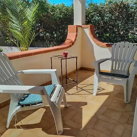 Flora Plemmirio Holiday home